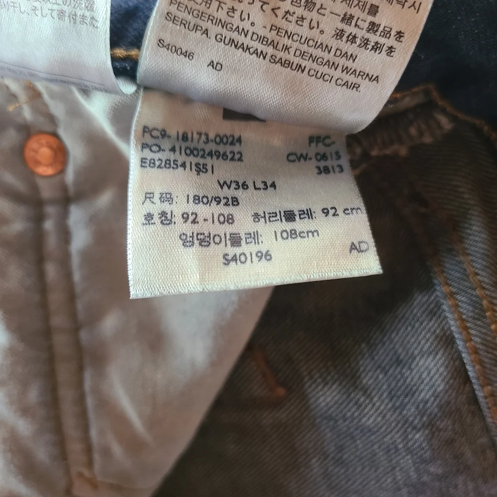 Levi's 501 CT Customized Tapered Dark Wash Jeans Mens 36x34 Button Fly